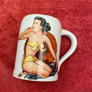 ☕️Pin Up Girl Small Coffee Espresso Mug☕️ Vintage